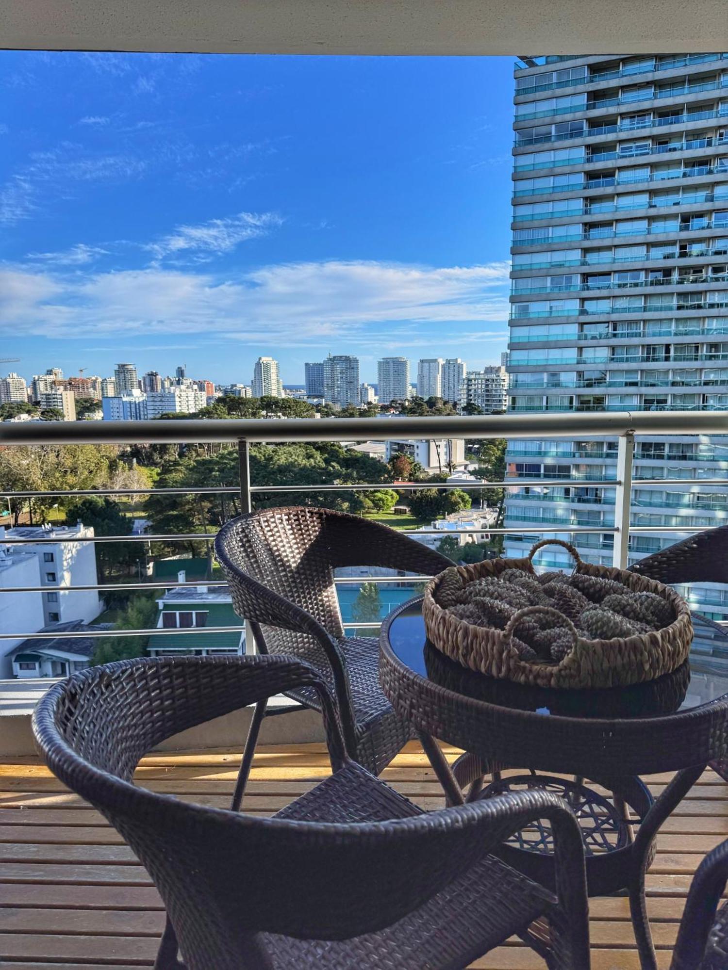 Apartamentos Torre Tressesenta Пунта-дель-Есте Номер фото